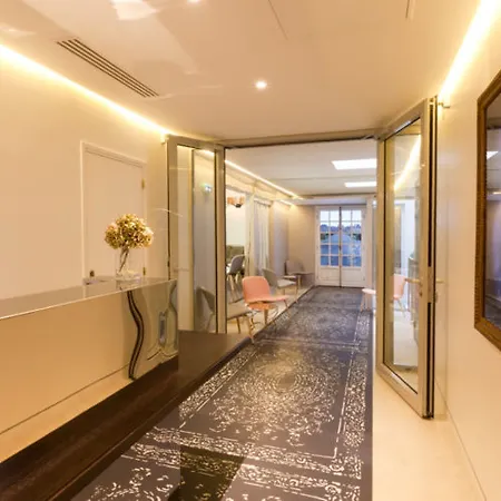 Relais Du Silence Des Tuileries 호텔 4*