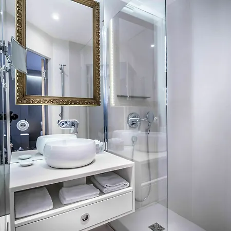 Hotel Relais Du Silence Des Tuileries Paris