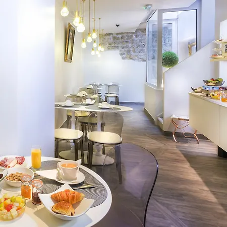 Relais Du Silence Des Tuileries