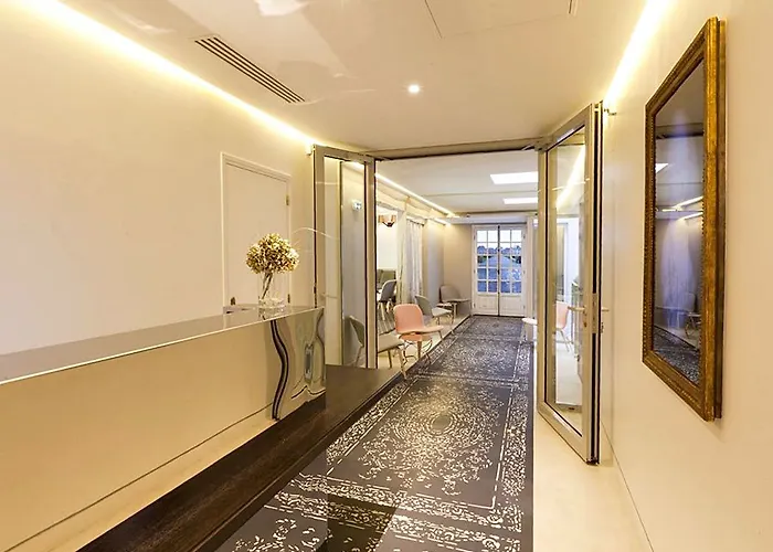 Relais Du Silence Des Tuileries