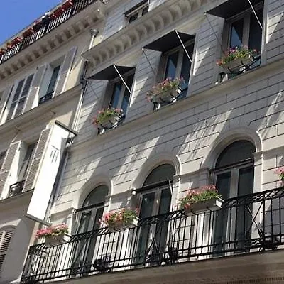 호텔 Relais Du Silence Des Tuileries 4*