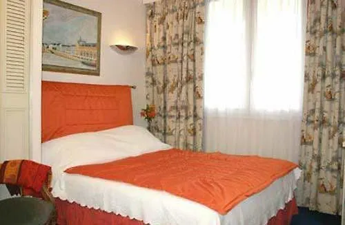Hotel Relais Du Silence Des Tuileries París