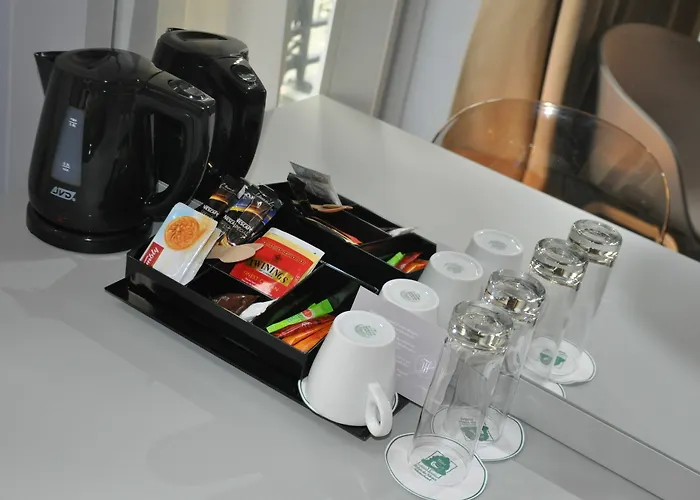 호텔 Relais Du Silence Des Tuileries 4*