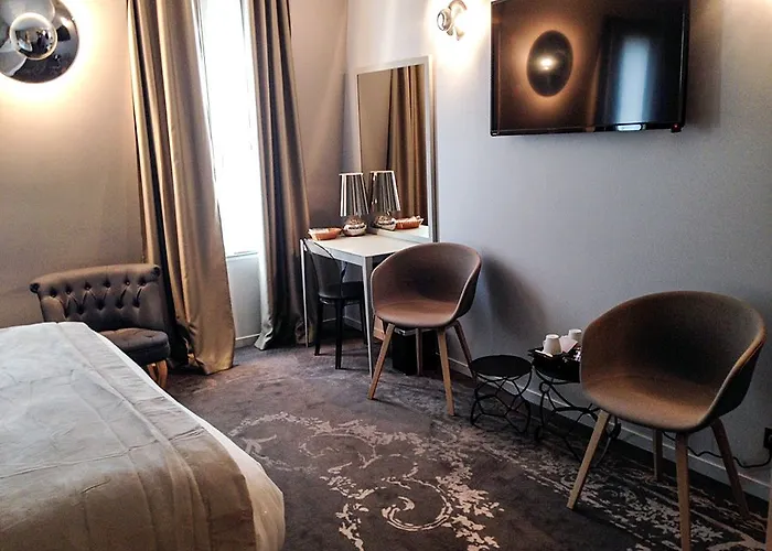 Hotel Relais Du Silence Des Tuileries París