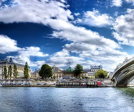 Relais Du Silence Des Tuileries Paříž