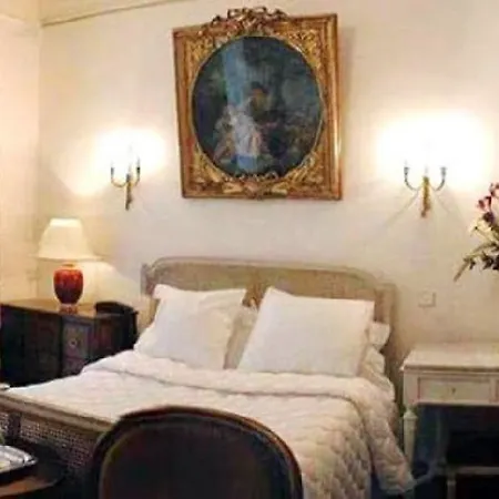Relais Du Silence Des Tuileries