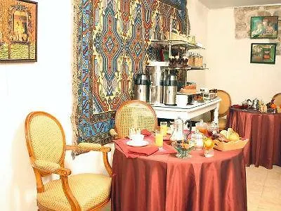 Relais Du Silence Des Tuileries